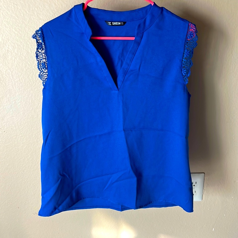 Blue blouse